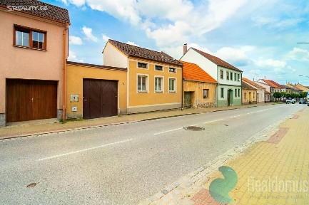 Prodej vícegeneračního domu 210 m², pozemek 1115 m² Nové město, Trhové Sviny