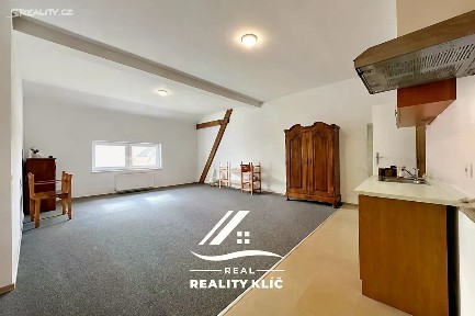 Pronájem bytu 3+1 87 m² Přemyslovců, Opava - Jaktař