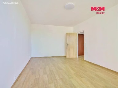 Prodej bytu 2+1 62 m² Holešická, Chomutov