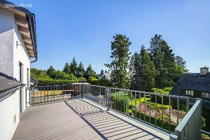 Prodej rodinného domu 340 m², pozemek 1130 m² Kunice