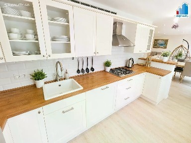 Prodej bytu 3+kk 86 m²