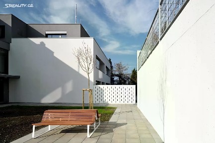 Prodej bytu 2+kk 63 m² U Hájenky, Ostrava
