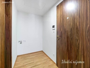 Pronájem bytu 1+kk 32 m² Vackové, Praha - Smíchov