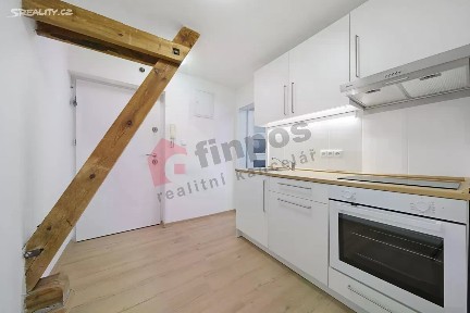 Prodej bytu 2+1 33 m² Lidická, Vlašim