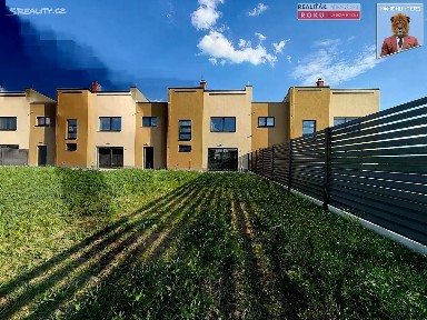 Pronájem rodinného domu 186 m², pozemek 530 m² Louky, Ostrovačice
