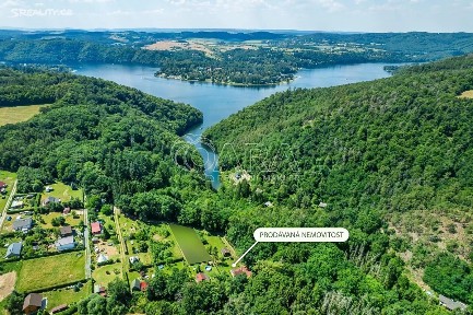 Rabyně, Benešov, Měřín