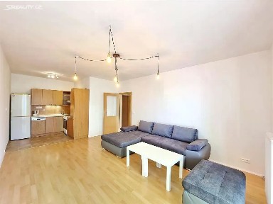 Pronájem bytu 2+kk 55 m² Lomená, Zbuzany