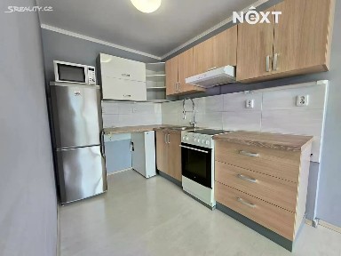 Pronájem bytu 2+kk 42 m² Nevanova, Praha - Řepy