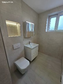 Pronájem bytu 2+kk 47 m² Nad olšinami, Praha - Vinohrady