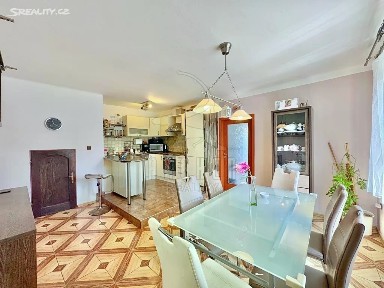 Prodej rodinného domu 165 m², pozemek 889 m² Ke Břvům, Praha - Sobín