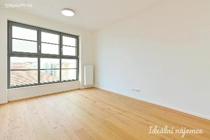 Pronájem bytu 1+kk 25 m² Bratislavská, Brno - Zábrdovice