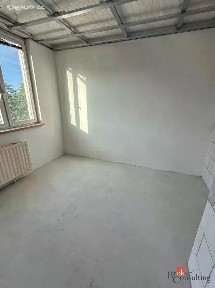 Prodej bytu 3+1 61 m² Na Valtické, Břeclav - Charvátská Nová Ves