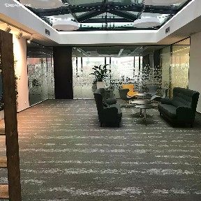 Pronájem kanceláře 257 m² Moravské náměstí, Brno - Brno-město