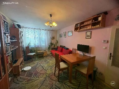 Prodej bytu 2+kk 48 m² K Okrouhlíku, Praha - Libeň