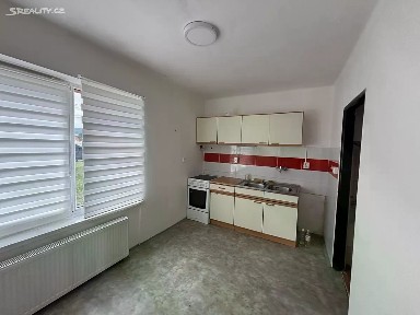 Pronájem bytu 1+1 40 m² Kunratice