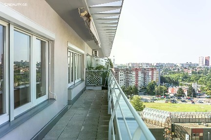 Pronájem bytu 4+kk 109 m² Sluneční náměstí, Praha - Stodůlky
