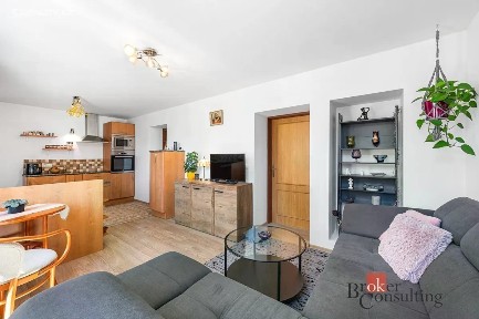 Prodej rodinného domu 85 m², pozemek 182 m²