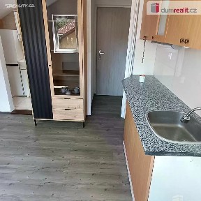 Pronájem bytu 1+kk 18 m² Nádražní, Benešov nad Ploučnicí