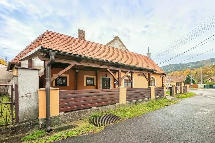 Starý Hrozenkov, Uherské Hradiště