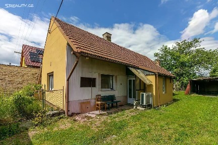 Prodej rodinného domu 75 m², pozemek 1160 m²