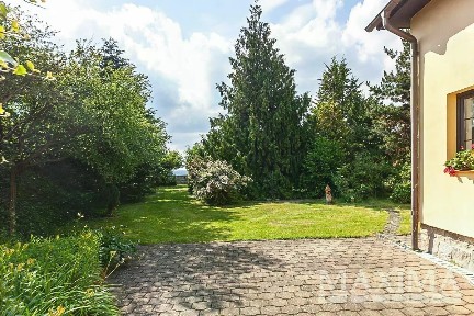 Prodej rodinného domu 140 m², pozemek 3096 m²