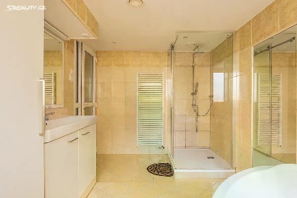 Prodej bytu 2+1 59 m² Jilemnického, Pardubice - Zelené Předměstí