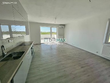 Pronájem bytu 2+kk 69 m² Františka Kováříka, Plzeň - Skvrňany