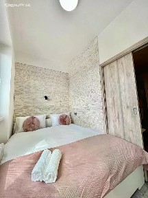 Prodej komerční nemovitosti 62 m² Tyršova, Praha - Nové Město