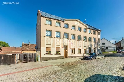Prodej bytu 3+kk 98 m² Břežany II
