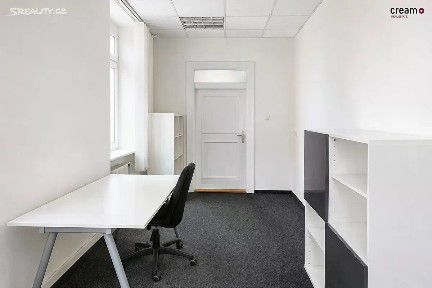 Pronájem kanceláře 14 m² Nuselská, Praha - Nusle