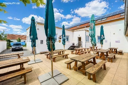 Prodej činžovního domu 866 m²