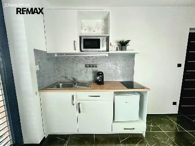 Pronájem bytu 2+kk 40 m² Sedlecká, Jistebnice
