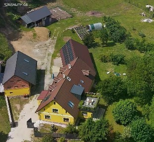 Prodej rodinného domu 376 m², pozemek 5245 m²