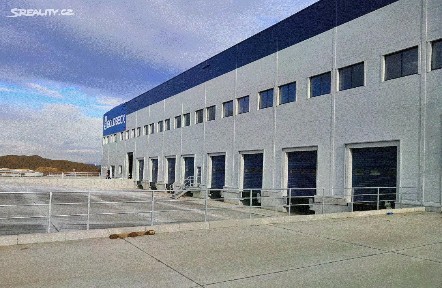 Pronájem skladového prostoru 11000 m²