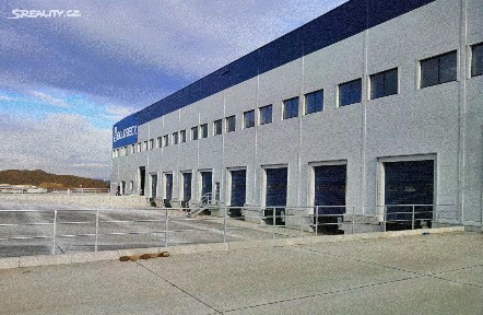 Pronájem skladového prostoru 11000 m²