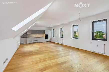 Prodej bytu 2+kk 97 m² 24. dubna, Želešice