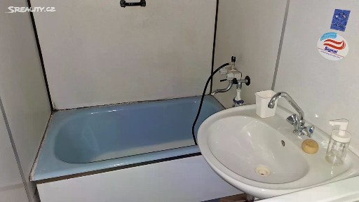 Prodej bytu 2+kk 47 m² Urbánkova, Praha - Modřany