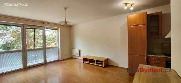 Pronájem bytu 1+kk 47 m² Hanychovská, Liberec - Liberec III-Jeřáb