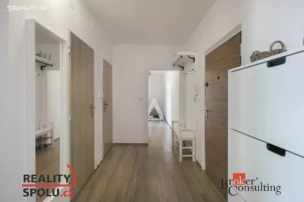 Pronájem bytu 3+1 64 m² Kaznějovská, Plzeň - Bolevec