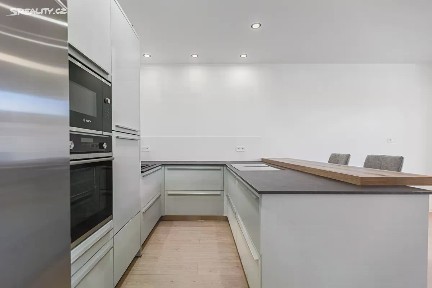 Pronájem bytu 2+kk 52 m² Dukelská, Klatovy