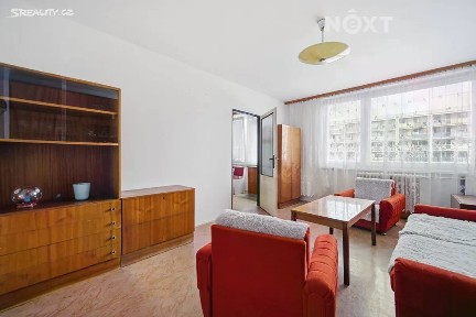 Pronájem bytu 3+1 72 m² Gagarinova, Pardubice - Polabiny