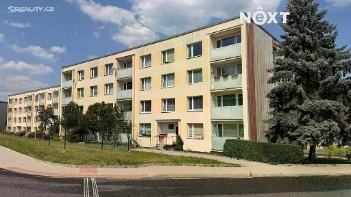 Pronájem bytu 2+1 61 m² Nad Parkem, Meziboří