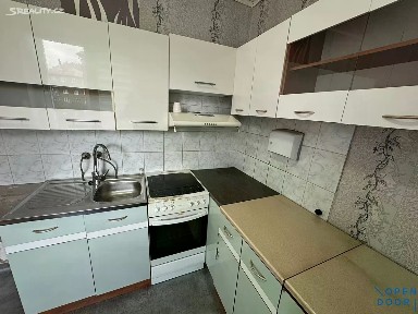 Pronájem bytu 2+1 51 m² Ervěnická, Jirkov