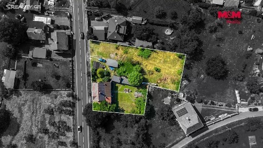 Prodej rodinného domu 147 m², pozemek 2033 m²