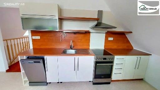 Cheb, Skalka, Komorní Dvůr, 24