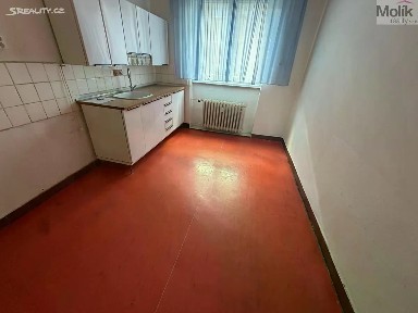 Prodej bytu 2+1 58 m² Okružní, Meziboří