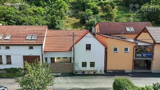 Prodej rodinného domu 130 m², pozemek 380 m²