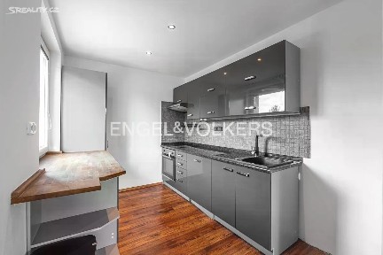 Pronájem bytu 3+kk 74 m² K sádkám, Praha - Velká Chuchle
