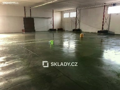 Pronájem skladového prostoru 1126 m²