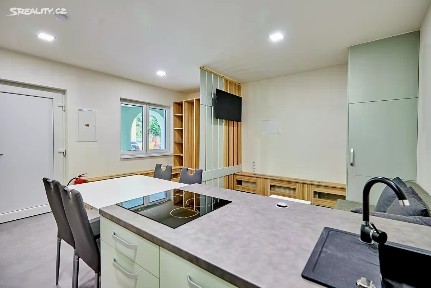 Prodej bytu 2+kk 52 m² K Lanovce, Jáchymov